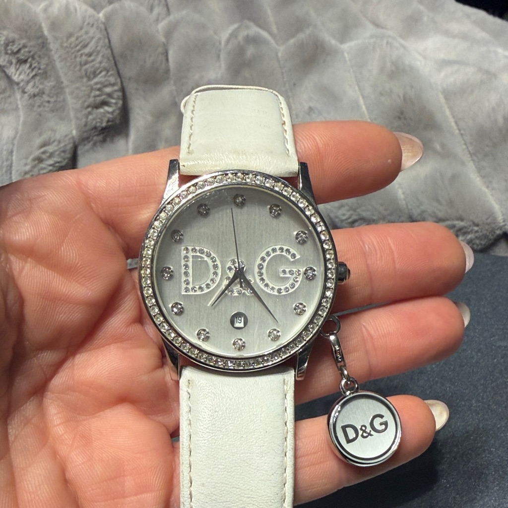 D&G Dolce & Gabbana Ladies White Leather Watch With Charm And Crystals